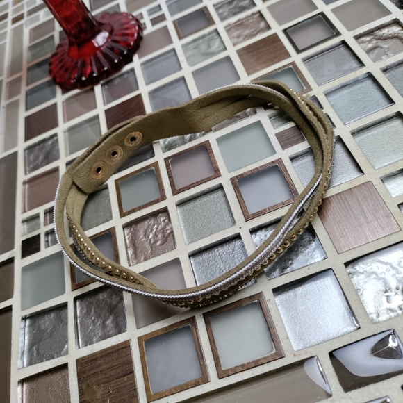 Vintage Blingy choker - Picture 5 of 6